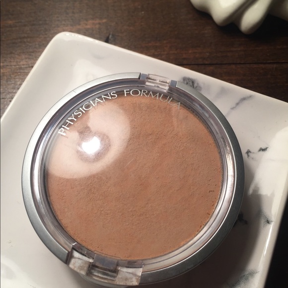 Makeup Bundle - Picture 3 of 7